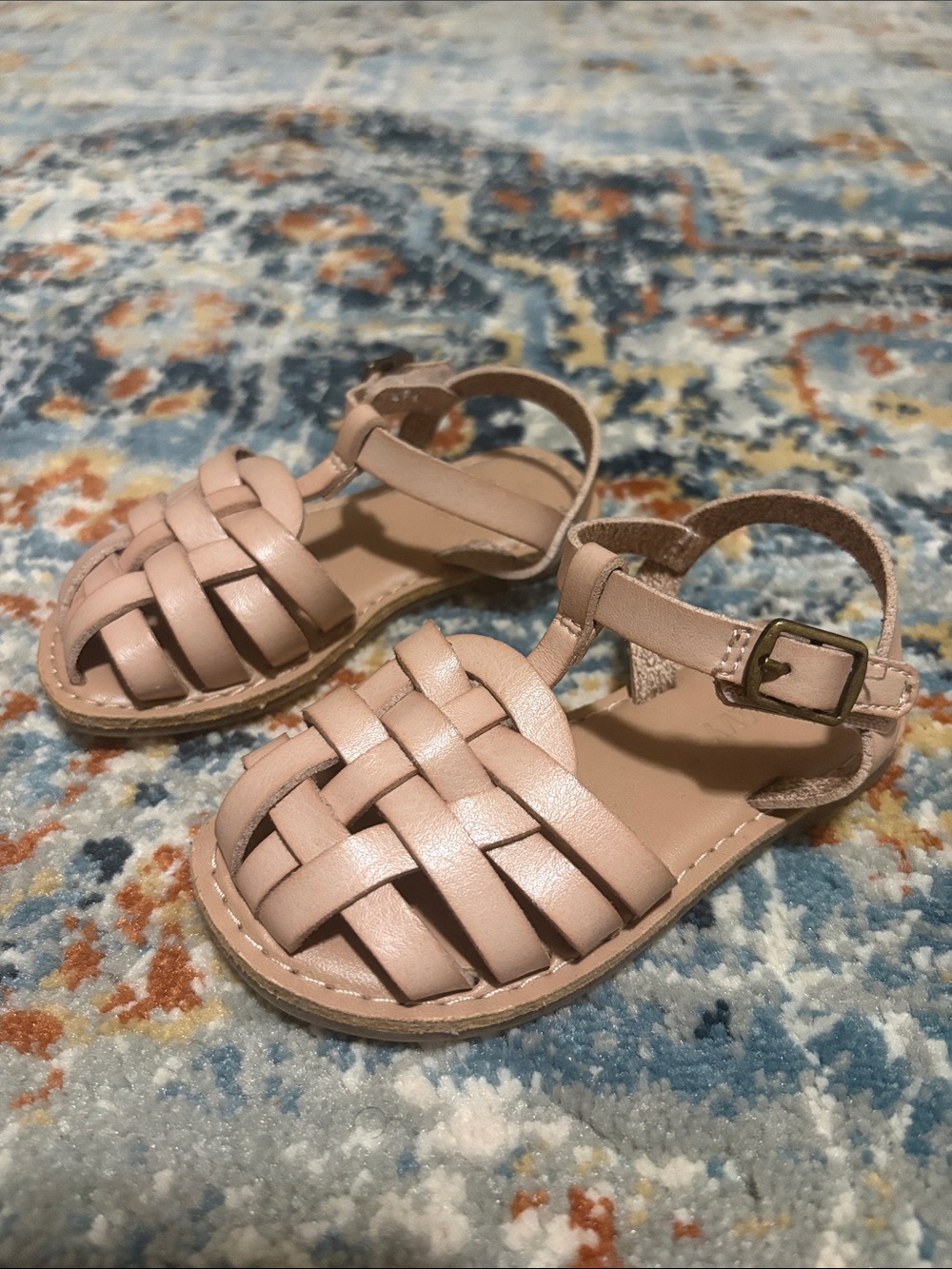Old Navy Girls Pink Leather Woven Sandals with Buckle Size 6